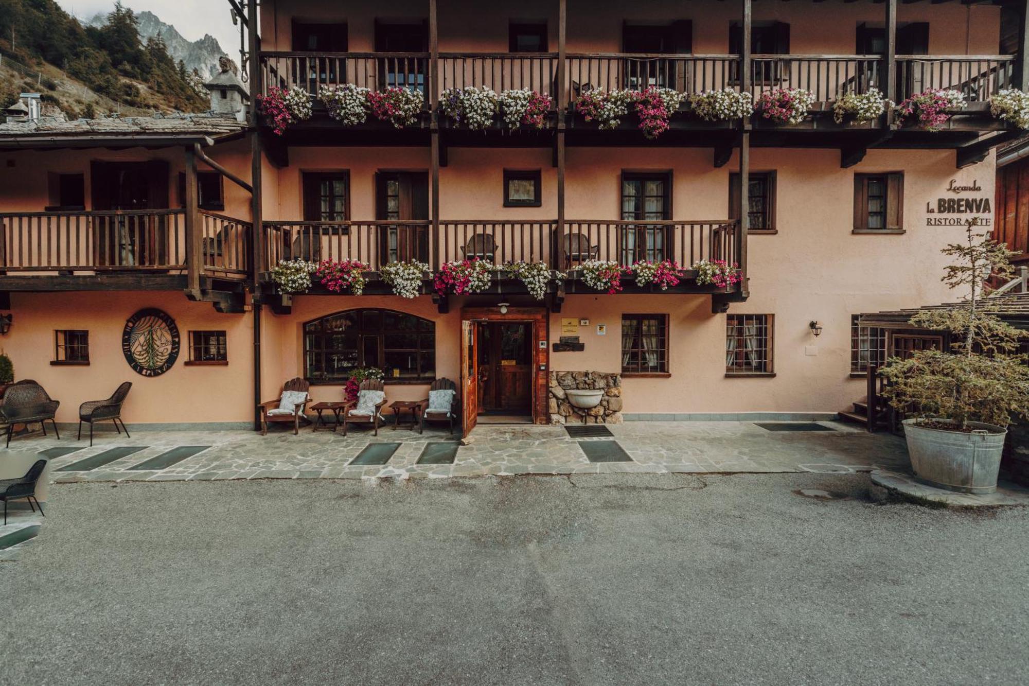 Locanda La Brenva - Estella Hotel Collection & Experience Courmayeur Exterior foto